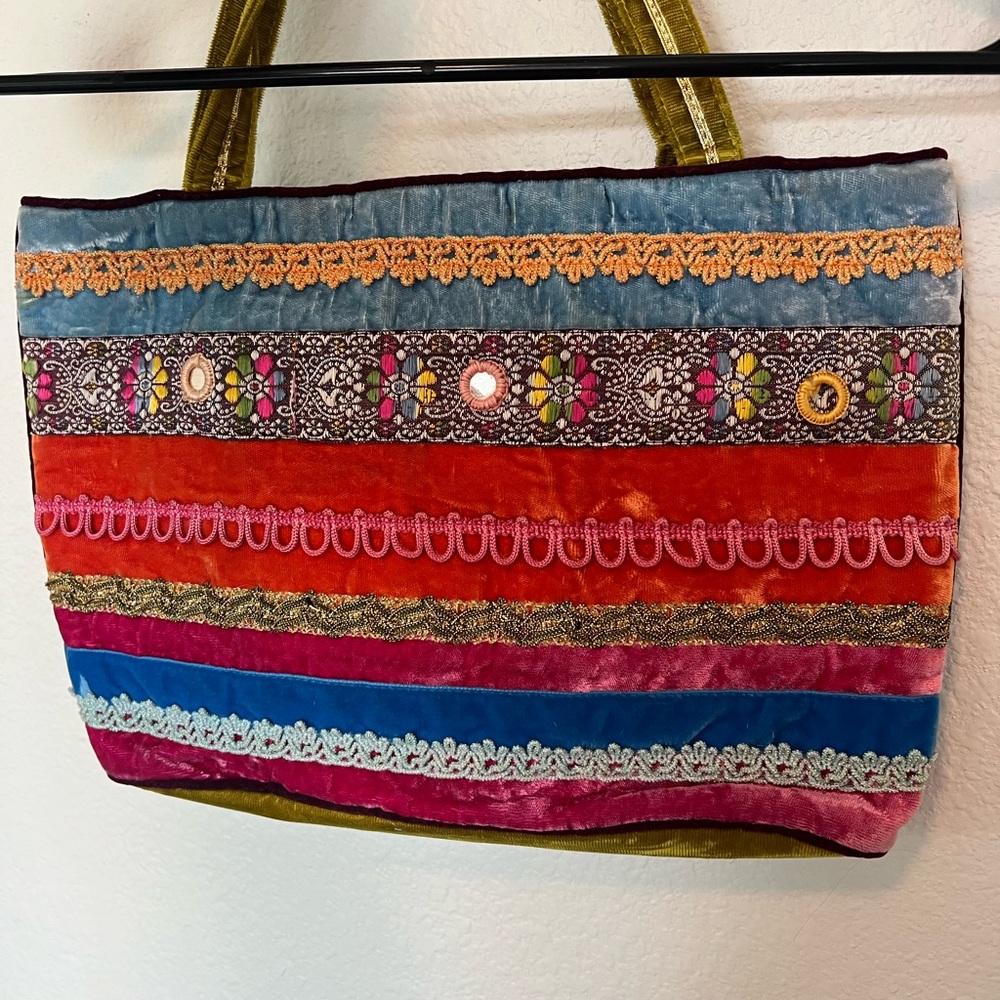 Colorful Handbag - Picture 5 of 6